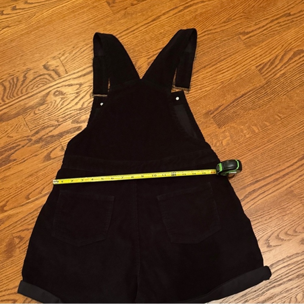 Princess Polly Kacey shorts overalls - Picture 4 of 8